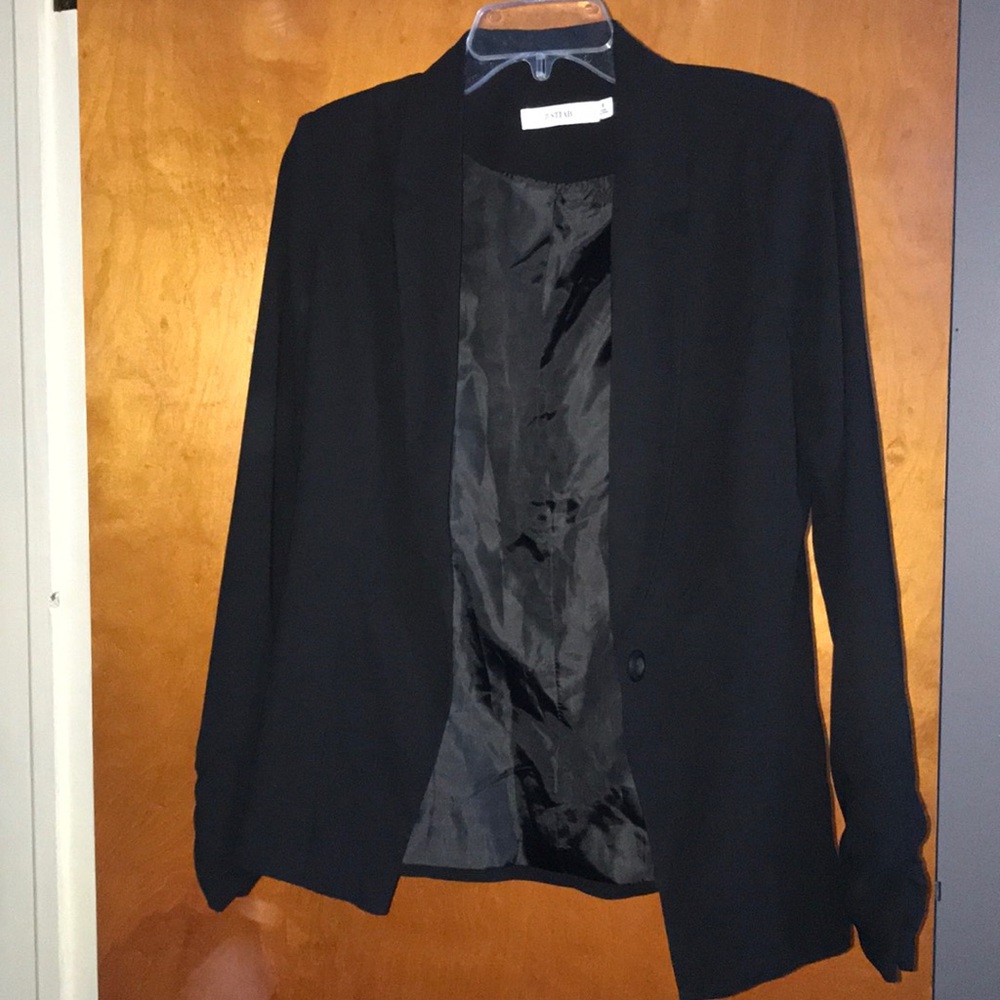 Black Blazer